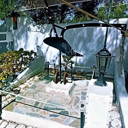 Dina Chania (Crete)
